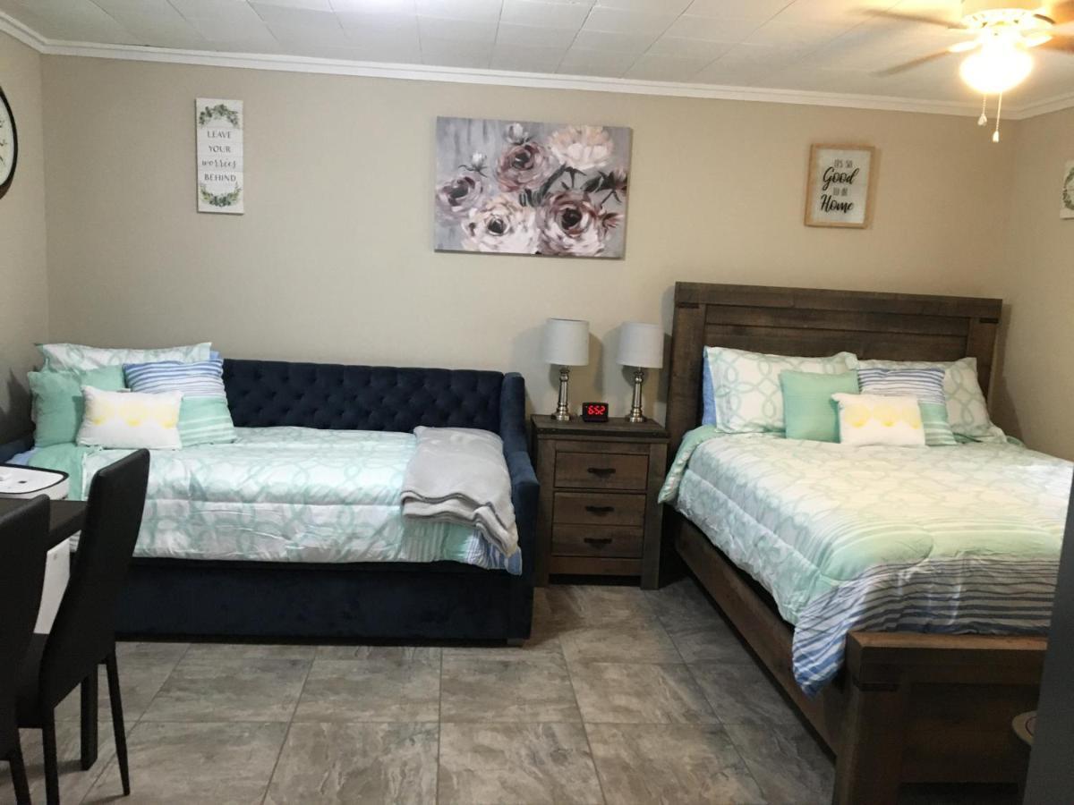 Just Like Being At Home- Newly Renovated Unit North Troy Bagian luar foto