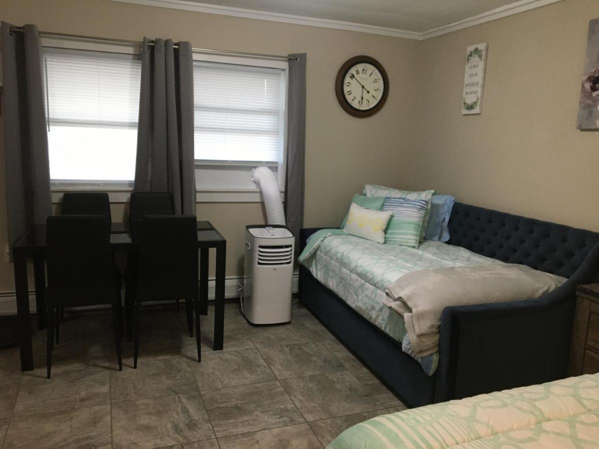 Just Like Being At Home- Newly Renovated Unit North Troy Bagian luar foto